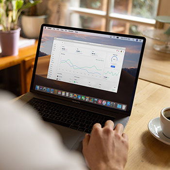 马其顿队陷入困境，士气低迷：低谷中的真实与契机